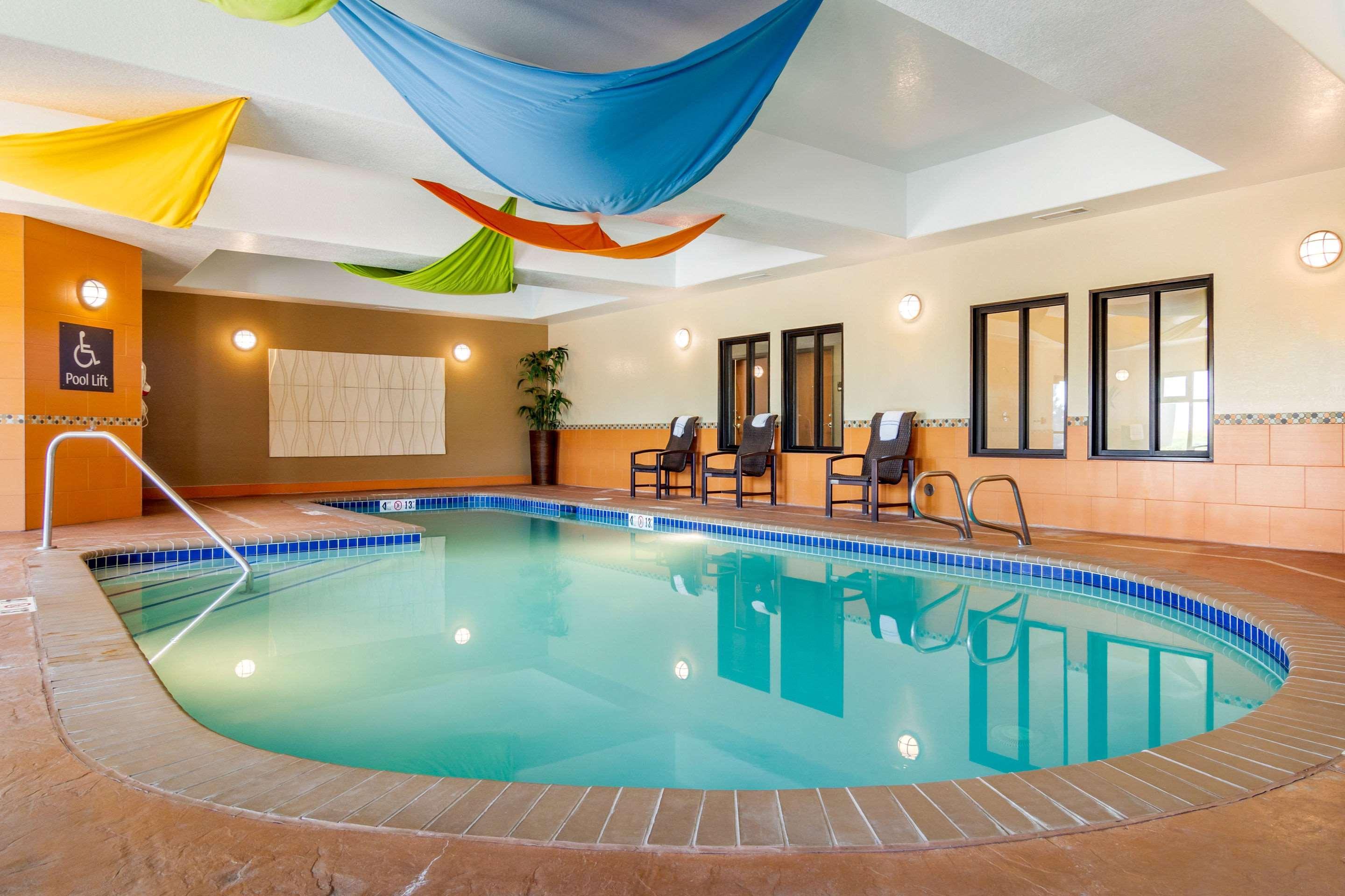 Comfort Inn & Suites Brighton Denver Ne Medical Center Zewnętrze zdjęcie