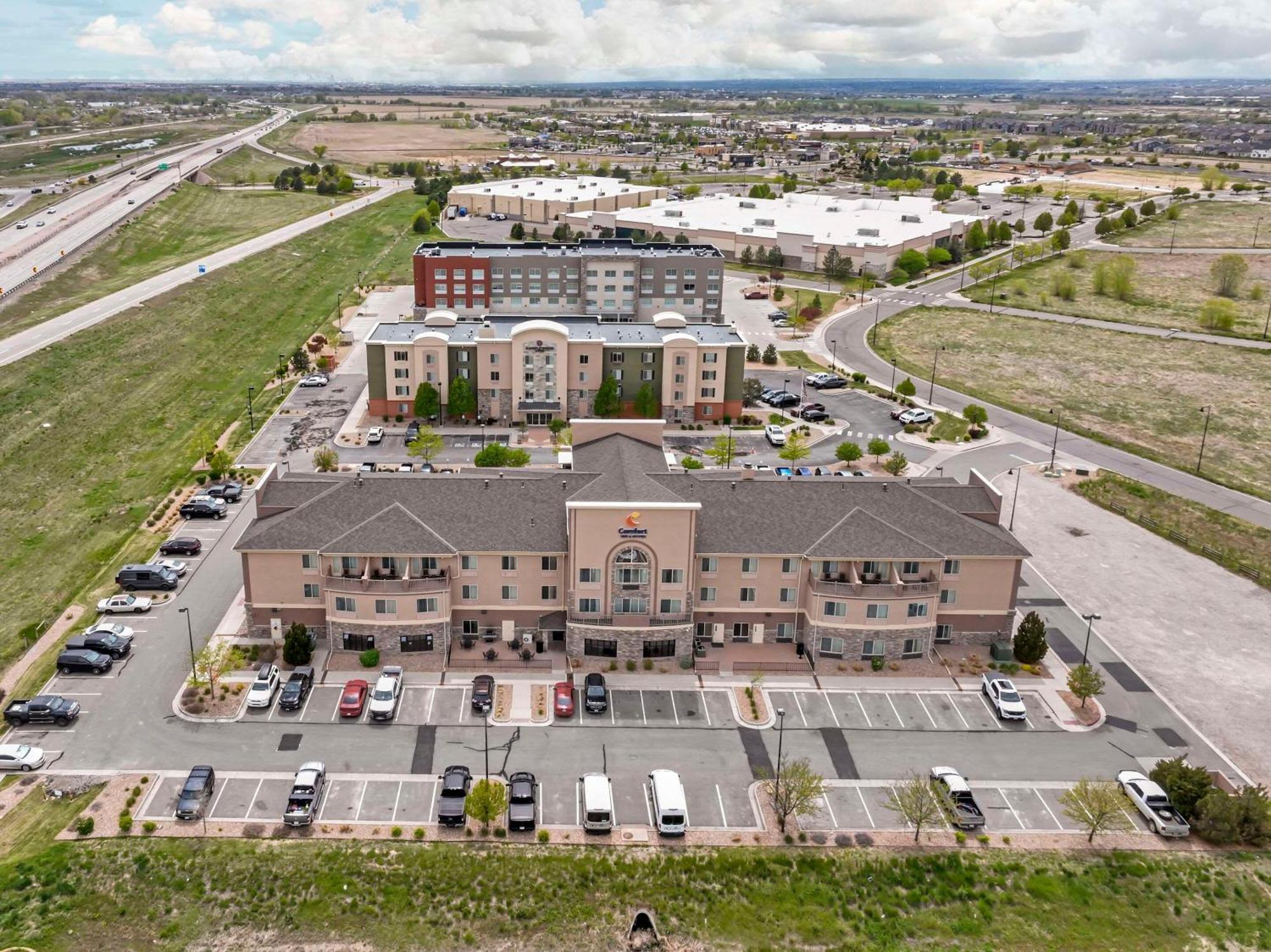 Comfort Inn & Suites Brighton Denver Ne Medical Center Zewnętrze zdjęcie