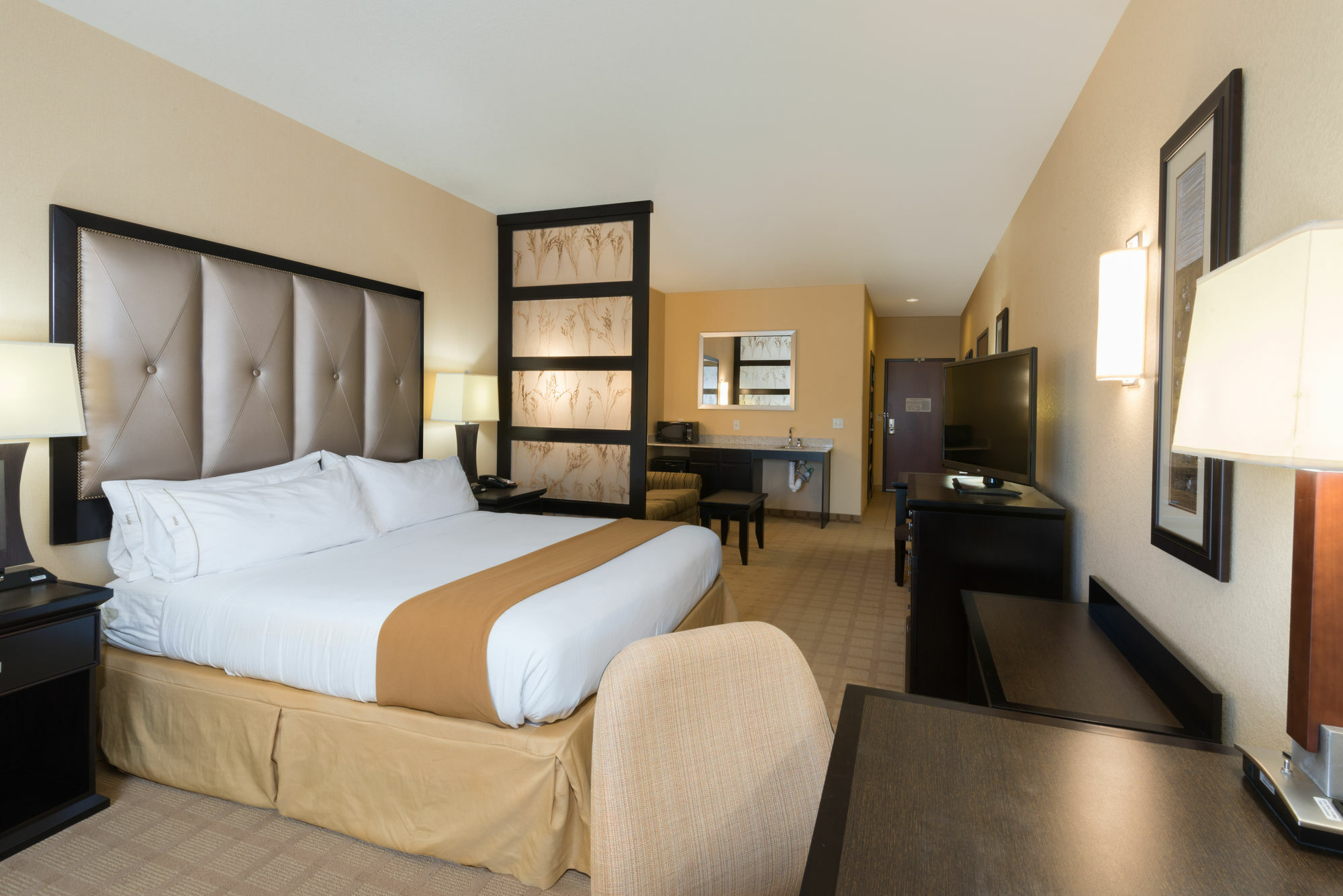 Comfort Inn & Suites Brighton Denver Ne Medical Center Zewnętrze zdjęcie